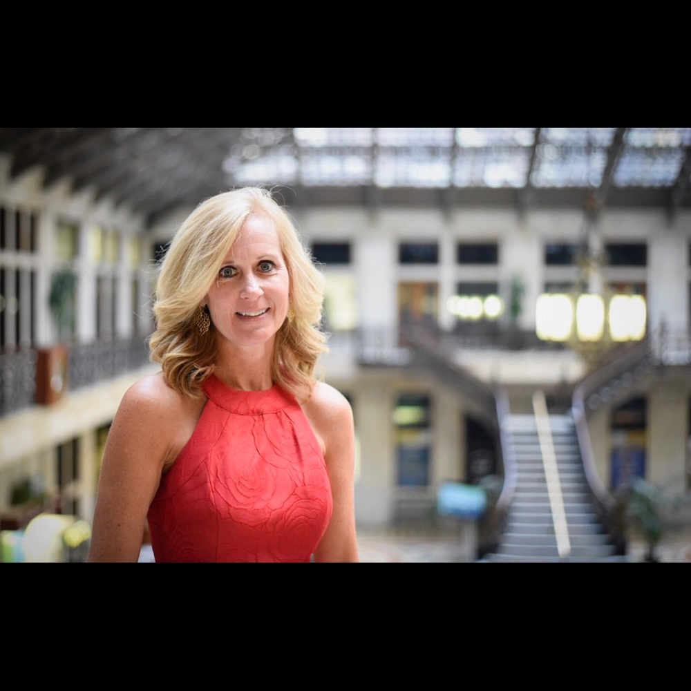 Meet your Posher, Darlene